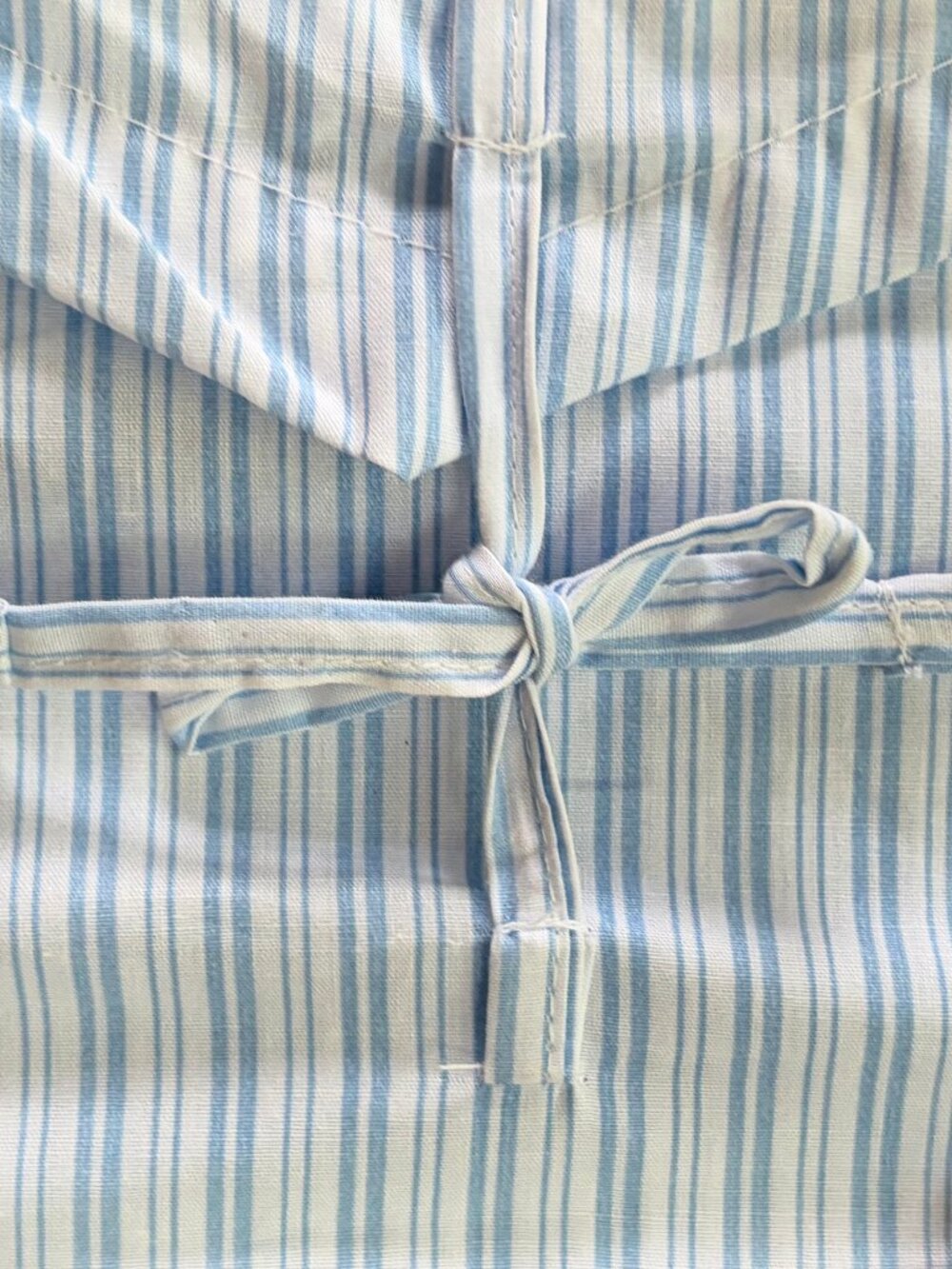 Laura Ashley Queen Size Blue Bedford Skinny Stripe Sheet Set (cotton percale) - Picture 5 of 6